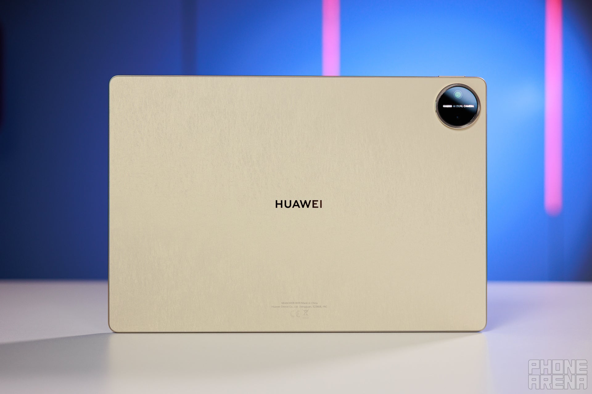 Huawei Matepad Pro 13.2 Papermatte Review: نوع دیگری از جانور