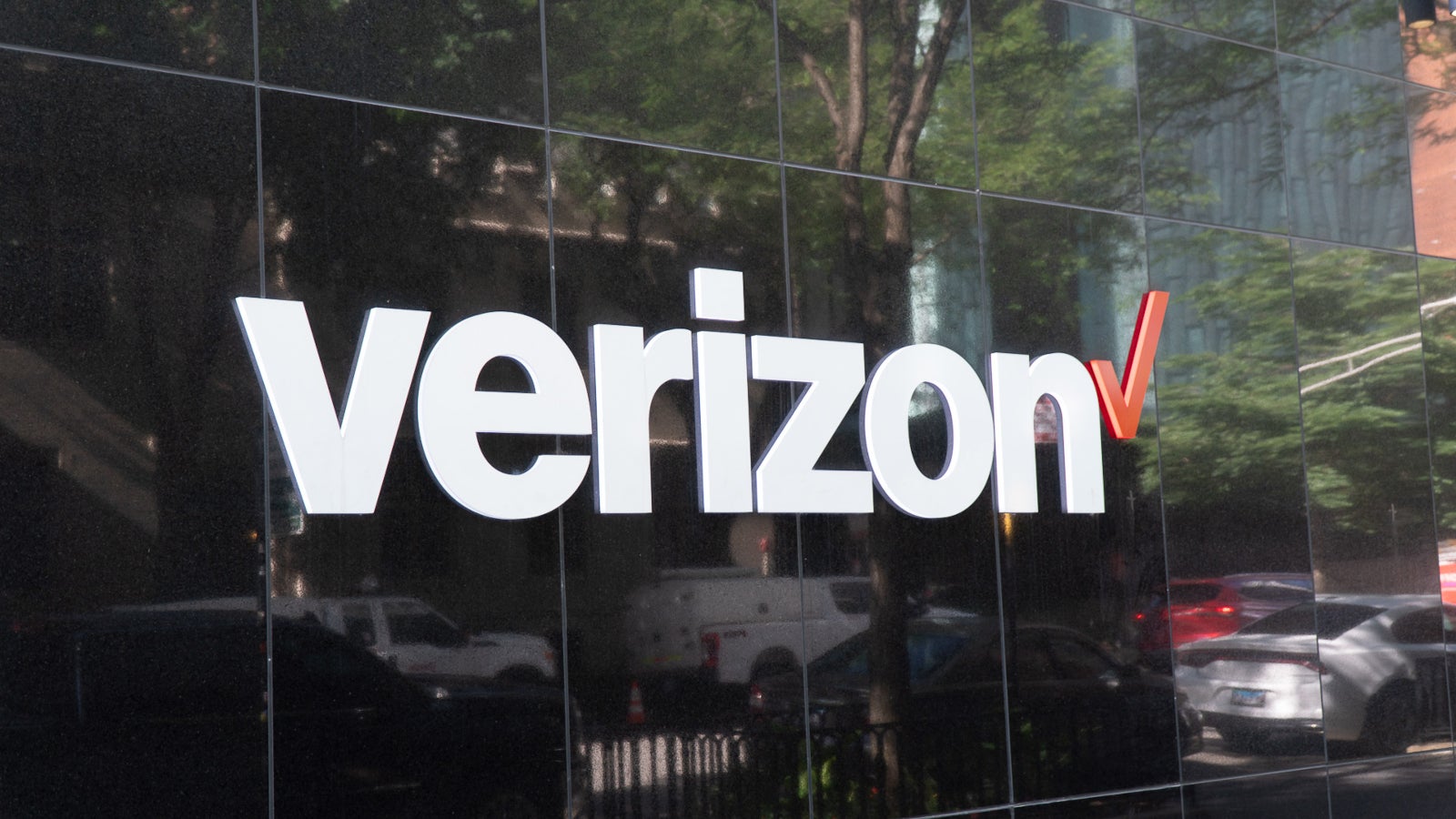 Verizon از فناوری های پیشرفته برای تنظیم رکورد جدید سرعت 5G استفاده می کند