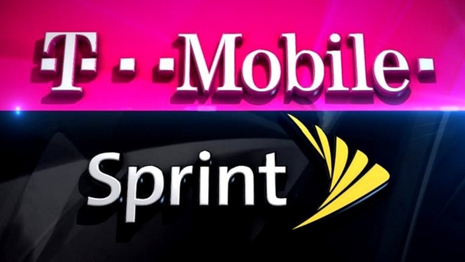 کلمه T-Mobile نمادین در بالای کلمه Sprint's Wordmark.