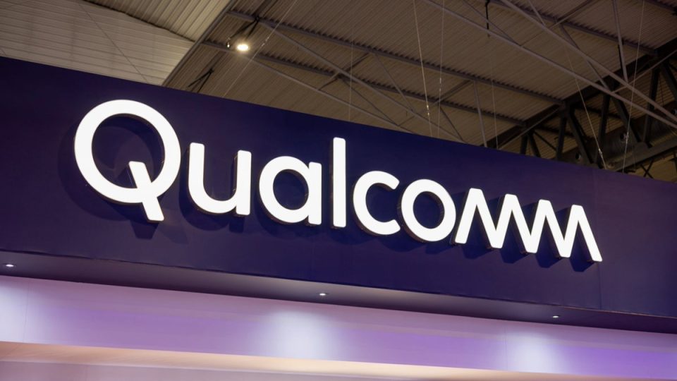 با وجود یک سه ماهه اول مالی قوی ، مخزن سهام Qualcomm پس از انتشار گزارش