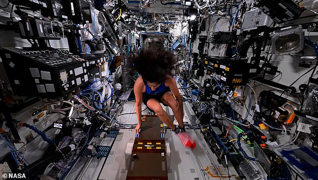 Sunita Williams و بقیه خدمه ISS تابستان گذشته رویدادهای المپیک را در ایستگاه فضایی انجام دادند