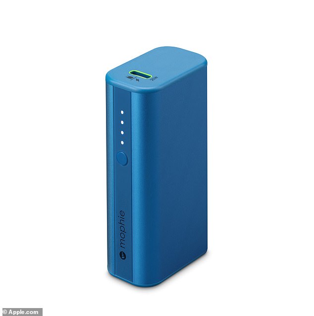 این نسخه ارزان تر و کوچکتر از Mophie Powerstation با همان برچسب هشدار دهنده به عنوان نسخه کامل ارائه می شود