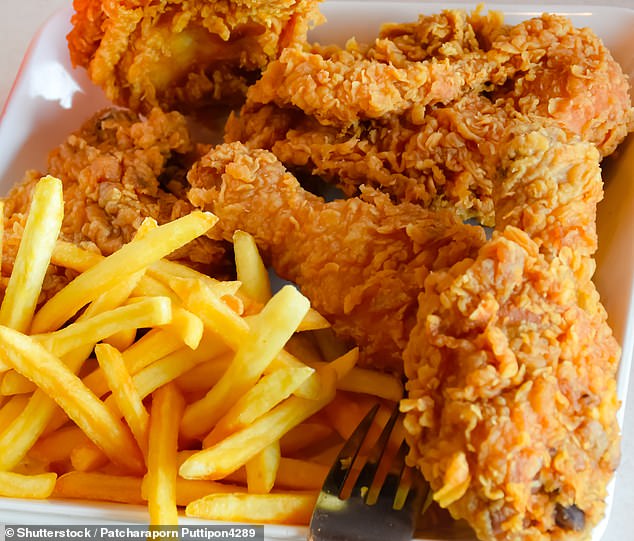 RFK جونیور فاش کرد که Popeyes ، Outback Steakhouse ، Sweetgreen و Buffalo Wild Wings قبلاً استفاده را متوقف کرده اند یا قصد دارند روغن های بذر را در روش های پخت و پز خود جایگزین کنند