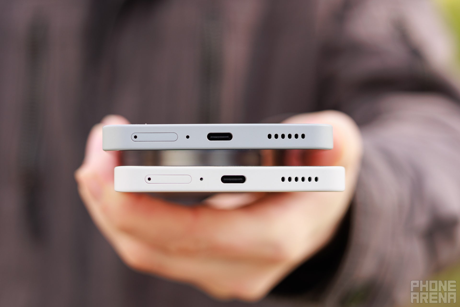 بدون شارژ بی سیم (اعتبار تصویر - phonearena) - هیچ تلفن (3A) در مقابل هیچ تلفن (3A) Pro: تفاوت چیست؟