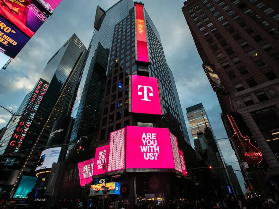 اعتبار تصویر - نیویورک تایمز - مشتریان T -Mobile باید اصول اولیه بیمه را بیاموزند