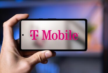آیا T-Mobile فقط برنامه شما را دوباره ارتقا داد؟ دقیقاً علی رغم ایمیل گیج کننده نیست