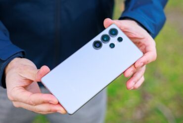 برخی از مدل های سری Galaxy S25 ایالات متحده به روزرسانی آوریل را با انیمیشن بهبود یافته و موارد دیگر دریافت می کنند