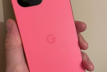 بررسی Google Pixel 9a: درگیر کردن ویژگی های هوش مصنوعی و باتری قدرتمند آیفون "بودجه" اپل را برای پول خود اجرا می کند
