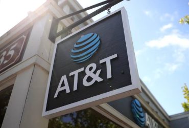 در AT&T در تلفن خود تجارت می کنید؟ مراقب این عمل باشید که شما را با صورتحساب های گسترده به شما می دهد