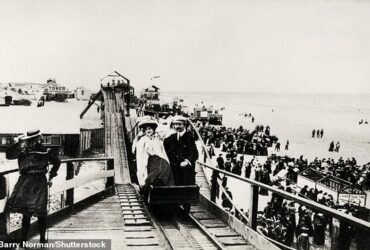 ساحل معروف انگلیسی می تواند برای همیشه ناپدید شود - زیرا Resort Seaside 30 میلیون پوند برای نجات آن راه اندازی می کند