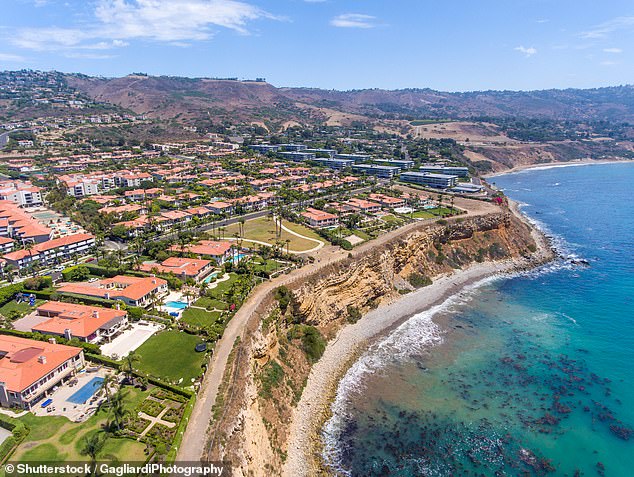شبه جزیره Palos Verdes با سرعت چهار اینچ در هفته به سمت اقیانوس آرام غرق می شود