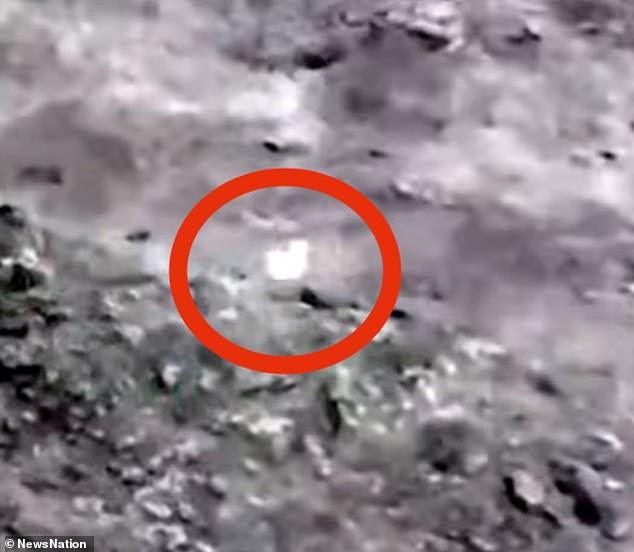 ویدیوی UFO سیگار در همان منطقه آریزونا گرفته شد که در آن ماه ها قبل از آن یک UFO لاستیکی به شکل اردک وجود داشت