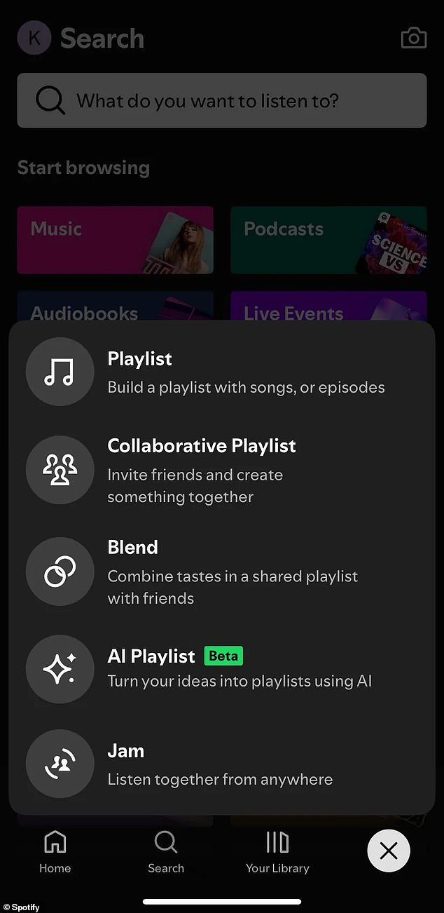 از تاریخ 7 ماه مه ، Spotify شروع به به روزرسانی به روزرسانی کرده است که جایگزین دکمه جدید