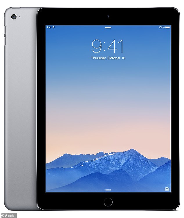 499 $/399 £ iPad Air 2 (تصویر) ، که در اکتبر 2014 منتشر شد ، به دلیل مشخصات باریک و قابل توجه خود در 6.1 میلی متر شناخته شد