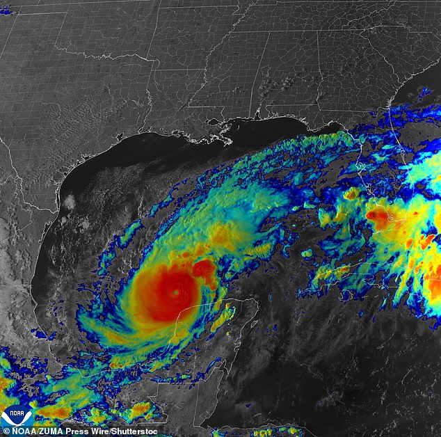 NOAA پیش بینی می کند تا 19 طوفان نامگذاری شده ، حداکثر 10 طوفان و حداکثر 5 طوفان بزرگ که امسال بر ایالات متحده تأثیر می گذارند