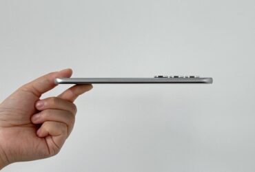 Galaxy S25 Edge رقیب برای شکستن رکورد جهانی در حالی که شبیه تلفن های Edge قدیمی تر است