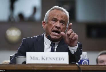 RFK JR ادعا می کند که ما در پشت برنامه Sinister یک بار به عنوان تئوری توطئه مورد تمسخر قرار گرفته است ... و نذر برای پایان دادن به آن