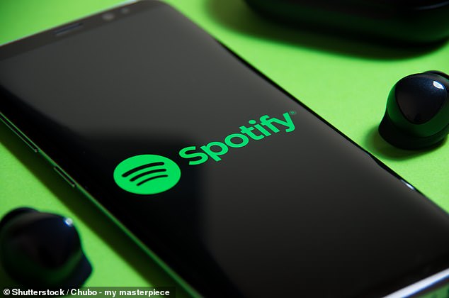 Spotify یک تغییر ظریف ایجاد کرده است که کاربران را خشمگین کرده است - به عنوان یکی از منافذی که برنامه ها را طراحی می کنند هیچ توجهی به حافظه عضلانی ندارند "