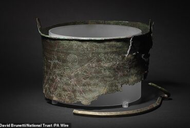 Sutton Hoo Mystery پس از 1400 سال حل می شود: سطل بیزانس کشف شده در سایت تاریخی "حاوی بقایای مهم از افراد مهم"
