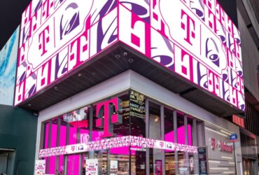 T-Mobile TPR گفته می شود مشتریانی که به دنبال برنامه هایی هستند "به اندازه کافی سودآور" نیستند