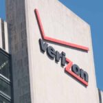 Verizon اعتراف می کند که مشتریان پس از افزایش قیمت باقی مانده اند و برنامه ای قابل پیش بینی برای جلوگیری از ترک بیشتر دارند