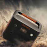 این بسته نرم افزاری Jackery Explorer 1000 V2 دشوار است که با 600 دلار تخفیف عبور کند