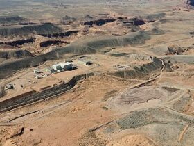 با باز شدن معدن اورانیوم ، شهر کوهستانی کوچک برای تبدیل شدن به کانون هسته ای آمریکا