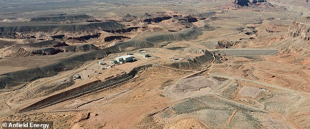 با باز شدن معدن اورانیوم ، شهر کوهستانی کوچک برای تبدیل شدن به کانون هسته ای آمریکا