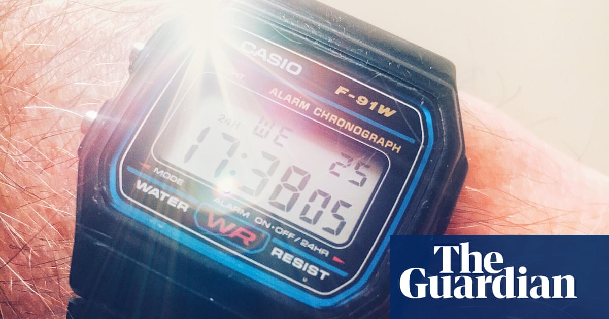 مهاجمان فضایی در مچ دست شما: ساعتهای جلال ساعت بازی های ویدیویی Casio | بازی