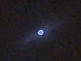 پالس مرموز "UFO" به مدت 15 دقیقه قبل از ناپدید شدن در کالیفرنیا شناور می شود