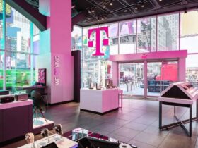چیزهای فوق العاده سایه دار در فروشگاه های T-Mobile TPR متعلق به و اداره شده توسط Arch Telecom ادامه دارد